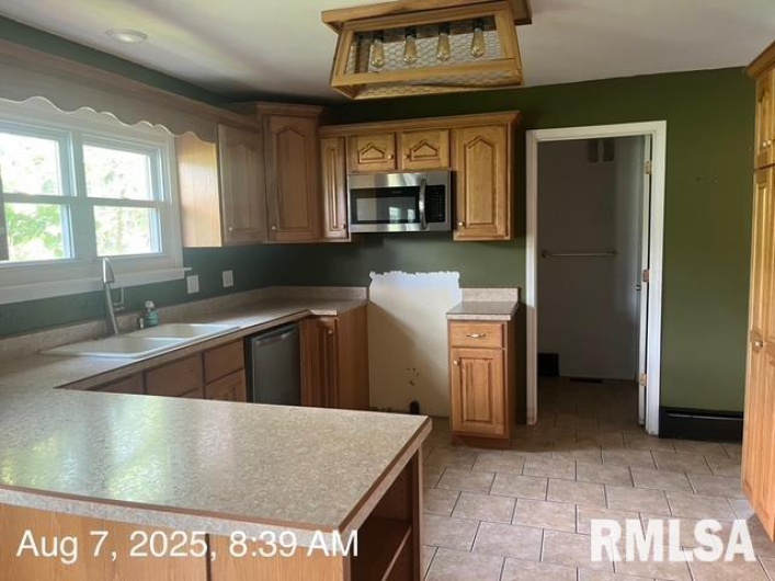 116 EVERGREEN Drive, Anna, Illinois 62905, 3 Bedrooms Bedrooms, 0 ,3 BathroomsBathrooms,Residential,For Sale,EVERGREEN,0,RMAEB459287