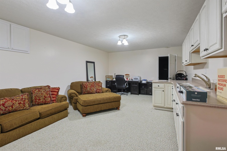 9855 Route 37 Highway, Goreville, Illinois 62939, 4 Bedrooms Bedrooms, 0 ,4 BathroomsBathrooms,Residential,For Sale,Route 37,0,RMAEB459288