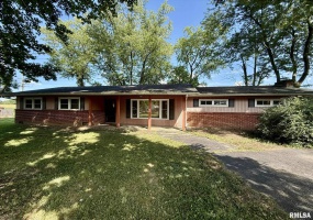 310 Brenda Lane, Energy, Illinois 62933, 3 Bedrooms Bedrooms, 0 ,1 BathroomBathrooms,Residential,For Sale,Brenda,0,RMAQC4266034