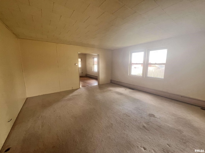 307 MORGAN Street, Anna, Illinois 62906, 2 Bedrooms Bedrooms, 0 ,1 BathroomBathrooms,Residential,For Sale,MORGAN,0,RMAQC4266441