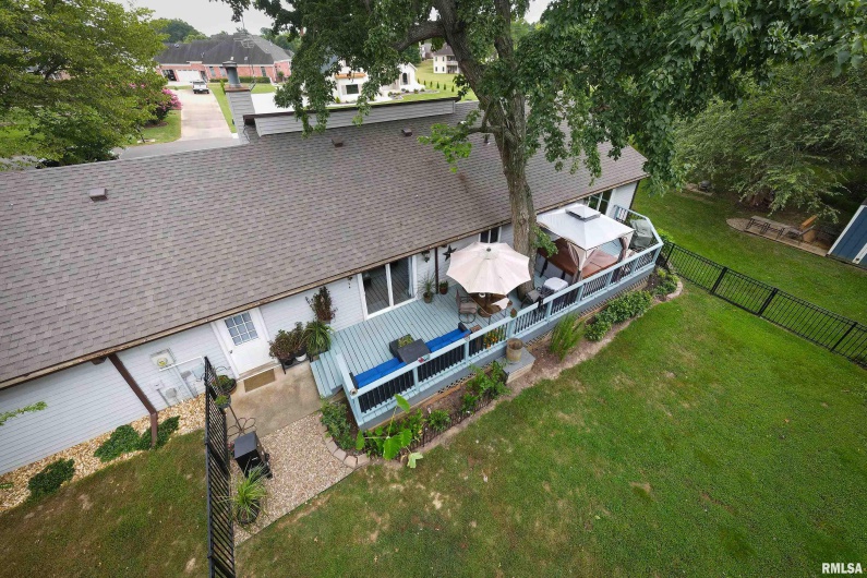 1302 FOSSE Road, Marion, Illinois 62959, 3 Bedrooms Bedrooms, 0 ,2 BathroomsBathrooms,Residential,For Sale,FOSSE,0,RMAQC4266459