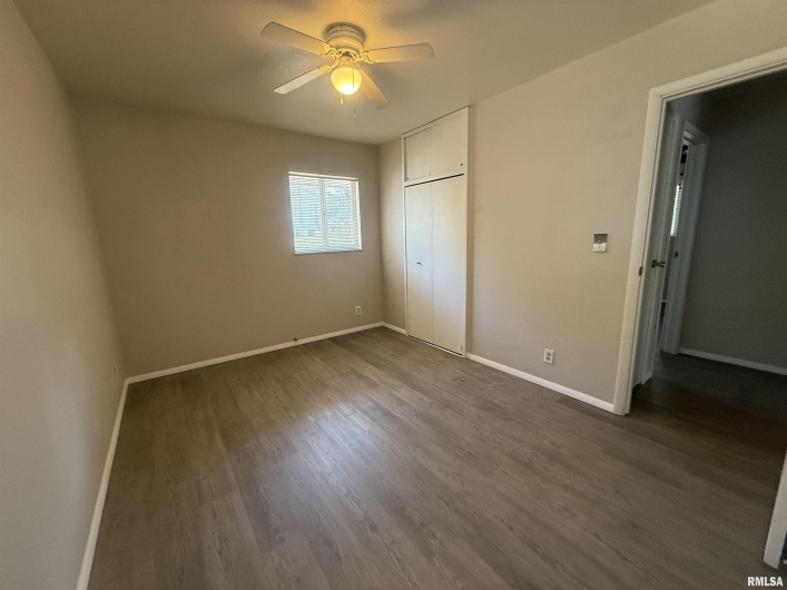 1007 WILLOW Street, Carbondale, Illinois 62901, 2 Bedrooms Bedrooms, 0 ,1 BathroomBathrooms,Residential,For Sale,WILLOW,0,RMAEB459304