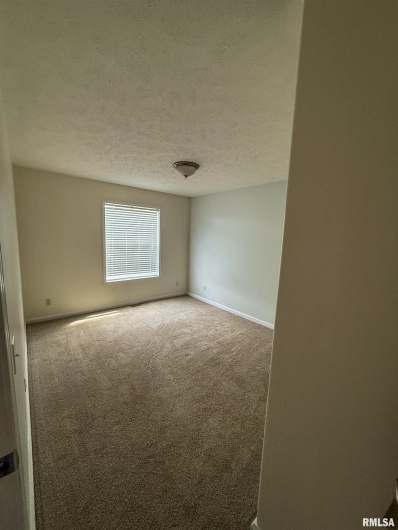 8860 Shawnee Hill Road, Shawneetown, Illinois 62946, 3 Bedrooms Bedrooms, 0 ,2 BathroomsBathrooms,Residential,For Sale,Shawnee Hill,0,RMAEB459314