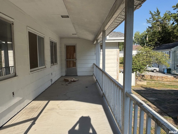 504 GREEN Street, Anna, Illinois 62906, 3 Bedrooms Bedrooms, 0 ,2 BathroomsBathrooms,Residential,For Sale,GREEN,0,RMAEB459315