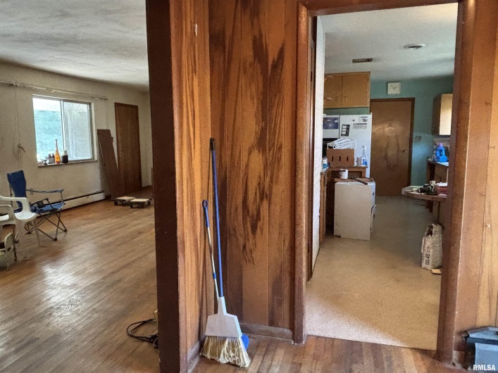 504 GREEN Street, Anna, Illinois 62906, 3 Bedrooms Bedrooms, 0 ,2 BathroomsBathrooms,Residential,For Sale,GREEN,0,RMAEB459315