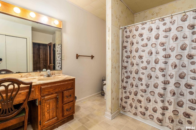 270 Contentment Road, Makanda, Illinois 62958, 4 Bedrooms Bedrooms, 0 ,3 BathroomsBathrooms,Residential,For Sale,Contentment,0,RMAEB459316