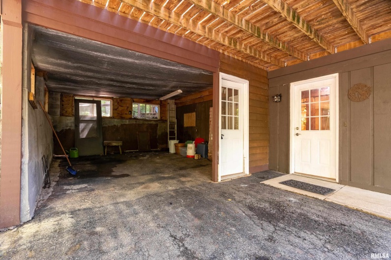 270 Contentment Road, Makanda, Illinois 62958, 4 Bedrooms Bedrooms, 0 ,3 BathroomsBathrooms,Residential,For Sale,Contentment,0,RMAEB459316