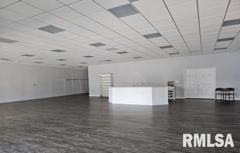 105 MAIN Street, Ridgway, Illinois 62979, 0 , 0 ,0,Commercial Sale,For Sale,MAIN,0,RMAEB459318