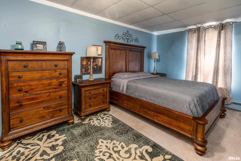 1318 OLIVE Street, Murphysboro, Illinois 62966, 2 Bedrooms Bedrooms, 0 ,1 BathroomBathrooms,Residential,For Sale,OLIVE,0,RMAEB459322