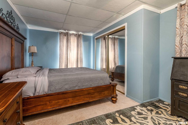 1318 OLIVE Street, Murphysboro, Illinois 62966, 2 Bedrooms Bedrooms, 0 ,1 BathroomBathrooms,Residential,For Sale,OLIVE,0,RMAEB459322
