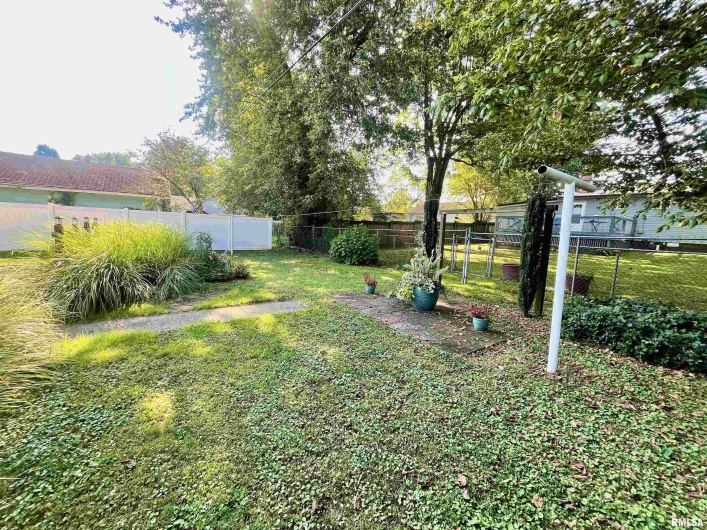 508 HILLCREST Street, Metropolis, Illinois 62960, 3 Bedrooms Bedrooms, 0 ,1 BathroomBathrooms,Residential,For Sale,HILLCREST,0,RMAEB459326