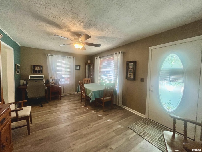 508 HILLCREST Street, Metropolis, Illinois 62960, 3 Bedrooms Bedrooms, 0 ,1 BathroomBathrooms,Residential,For Sale,HILLCREST,0,RMAEB459326