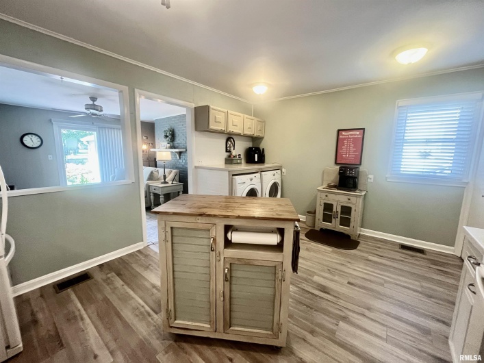 508 HILLCREST Street, Metropolis, Illinois 62960, 3 Bedrooms Bedrooms, 0 ,1 BathroomBathrooms,Residential,For Sale,HILLCREST,0,RMAEB459326