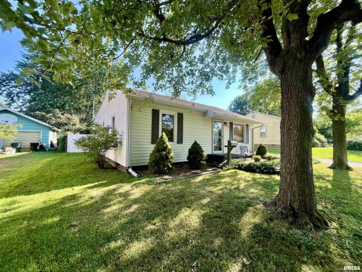 508 HILLCREST Street, Metropolis, Illinois 62960, 3 Bedrooms Bedrooms, 0 ,1 BathroomBathrooms,Residential,For Sale,HILLCREST,0,RMAEB459326