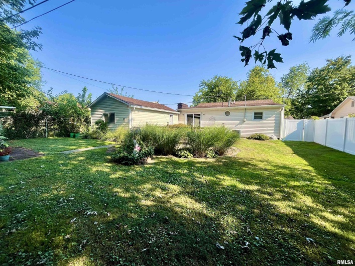 508 HILLCREST Street, Metropolis, Illinois 62960, 3 Bedrooms Bedrooms, 0 ,1 BathroomBathrooms,Residential,For Sale,HILLCREST,0,RMAEB459326