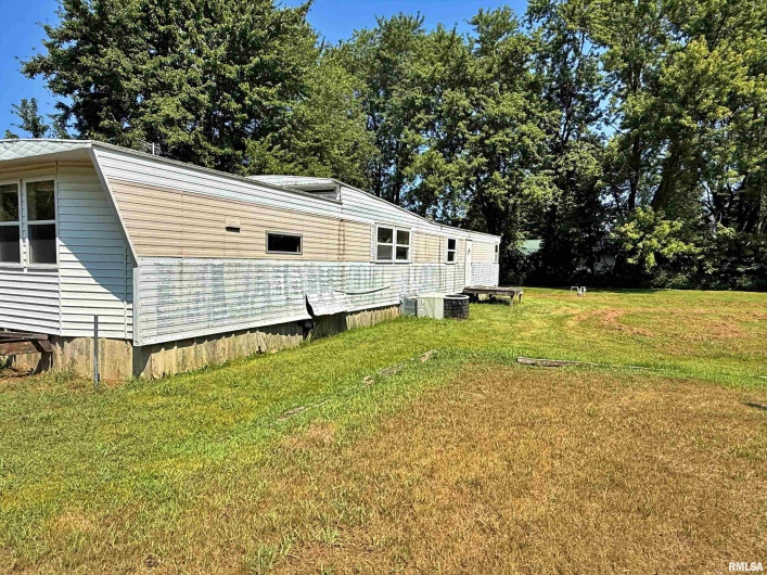 798 AIRPORT Road, Metropolis, Illinois 62960, 0 , 0 ,0,Land,For Sale,AIRPORT,0,RMAEB459327