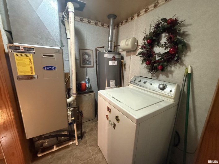 401 23RD Street, Herrin, Illinois 62948, 2 Bedrooms Bedrooms, 0 ,1 BathroomBathrooms,Residential,For Sale,23RD,0,RMAEB459328