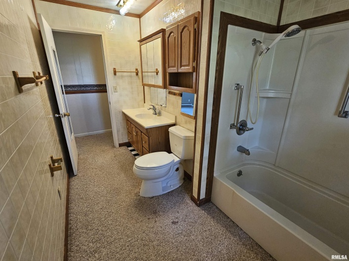 308 HIGH Street, Eddyville, Illinois 62928, 3 Bedrooms Bedrooms, 0 ,1 BathroomBathrooms,Residential,For Sale,HIGH,0,RMAEB459331