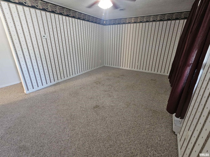 308 HIGH Street, Eddyville, Illinois 62928, 3 Bedrooms Bedrooms, 0 ,1 BathroomBathrooms,Residential,For Sale,HIGH,0,RMAEB459331