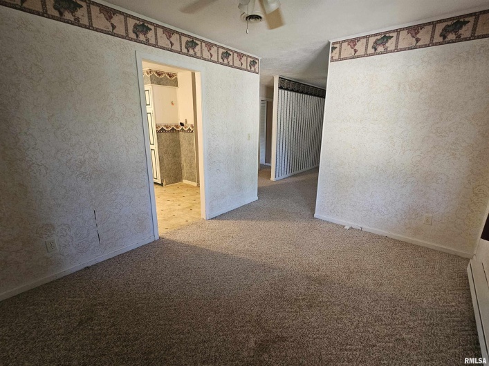 308 HIGH Street, Eddyville, Illinois 62928, 3 Bedrooms Bedrooms, 0 ,1 BathroomBathrooms,Residential,For Sale,HIGH,0,RMAEB459331