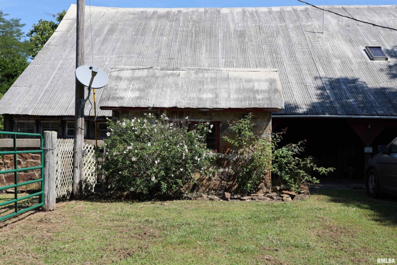 3905 Lick Creek Road, Anna, Illinois 62906, 2 Bedrooms Bedrooms, 0 ,0,Land,For Sale,Lick Creek,0,RMAEB459330