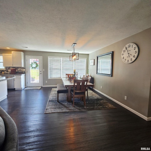 12259 Roseman Court, Carterville, Illinois 62918, 3 Bedrooms Bedrooms, 0 ,2 BathroomsBathrooms,Residential,For Sale,Roseman,0,RMAQC4266527