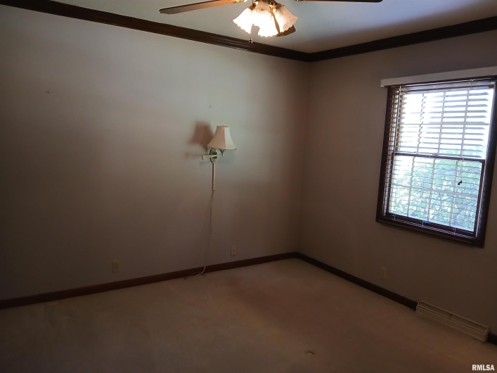 1202 Hoffard Avenue, Johnston City, Illinois 62951, 2 Bedrooms Bedrooms, 0 ,2 BathroomsBathrooms,Residential,For Sale,Hoffard,0,RMAEB459335