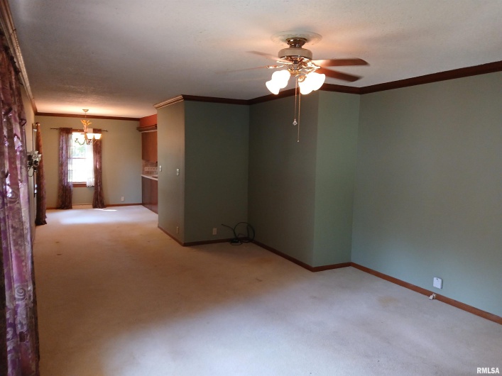 1202 Hoffard Avenue, Johnston City, Illinois 62951, 2 Bedrooms Bedrooms, 0 ,2 BathroomsBathrooms,Residential,For Sale,Hoffard,0,RMAEB459335