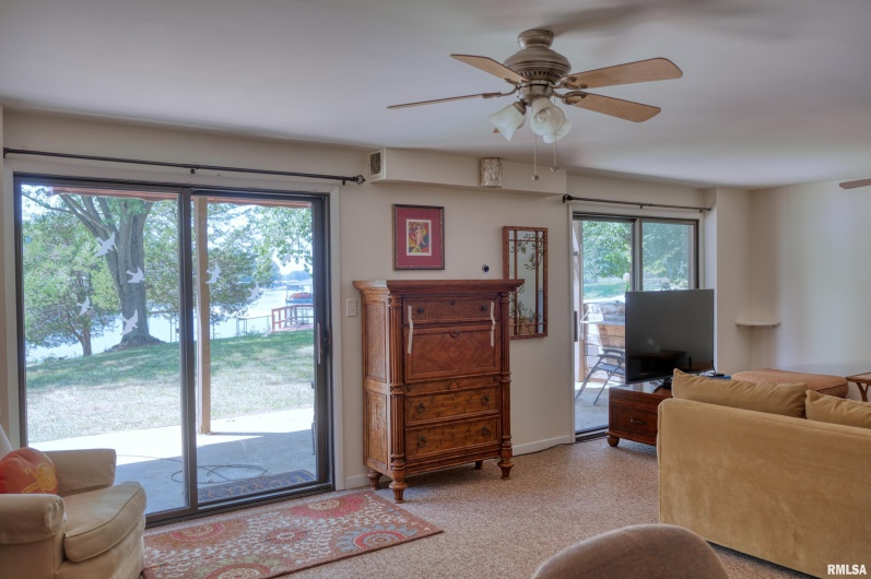 13047 HAWK Lane, Creal Springs, Illinois 62922, 2 Bedrooms Bedrooms, 0 ,2 BathroomsBathrooms,Residential,For Sale,HAWK,0,RMAEB459338
