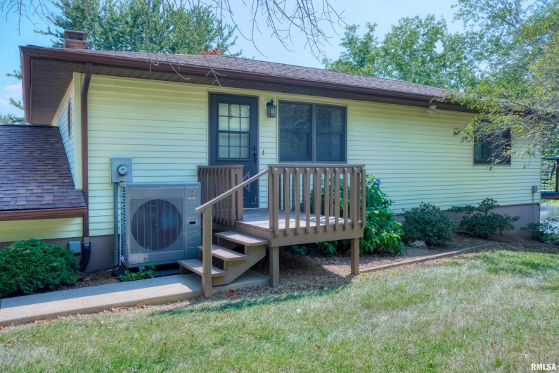 13047 HAWK Lane, Creal Springs, Illinois 62922, 2 Bedrooms Bedrooms, 0 ,2 BathroomsBathrooms,Residential,For Sale,HAWK,0,RMAEB459338