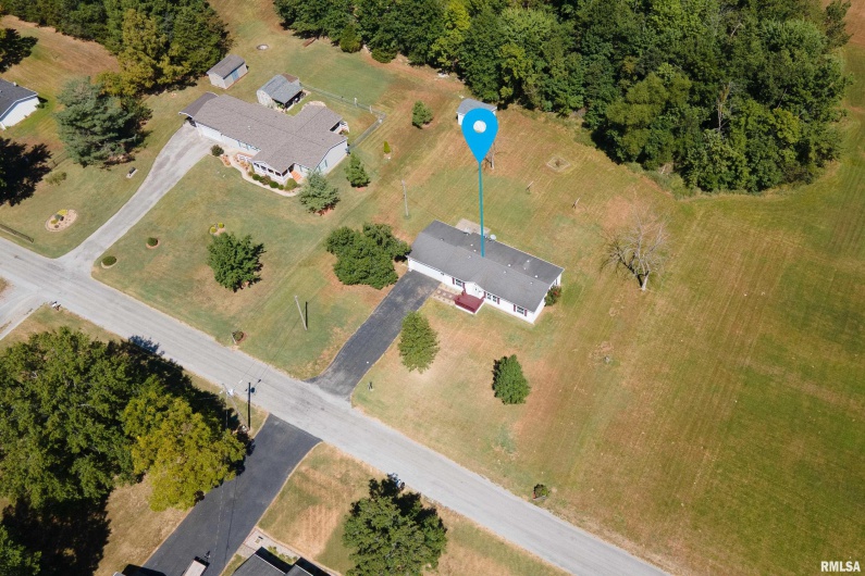 501 TOWER Road, Herrin, Illinois 62948, 3 Bedrooms Bedrooms, 0 ,2 BathroomsBathrooms,Manufactured In Park,For Sale,TOWER,0,RMAEB459345
