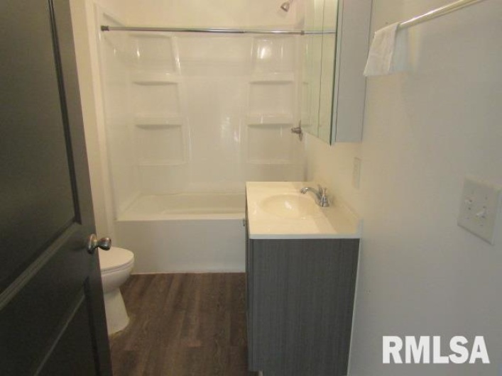 1506 HILLSIDE Road, Rosiclare, Illinois 62982, 2 Bedrooms Bedrooms, 0 ,1 BathroomBathrooms,Residential,For Sale,HILLSIDE,0,RMAEB459339