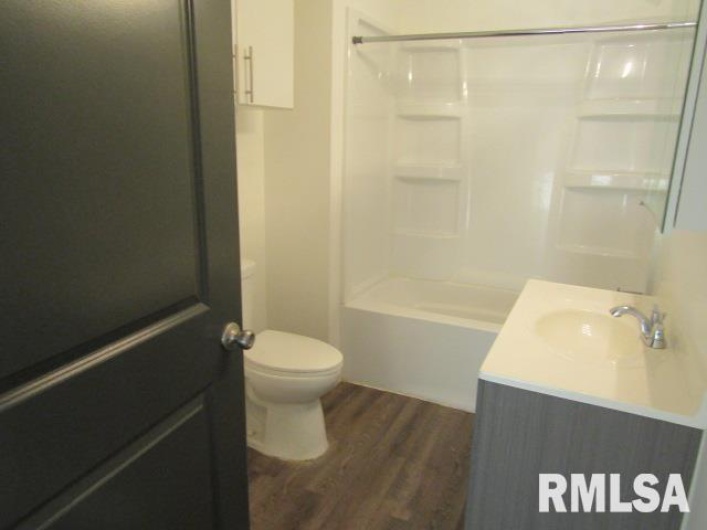 1506 HILLSIDE Road, Rosiclare, Illinois 62982, 2 Bedrooms Bedrooms, 0 ,1 BathroomBathrooms,Residential,For Sale,HILLSIDE,0,RMAEB459339