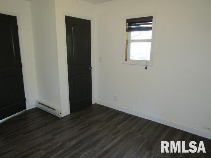 1506 HILLSIDE Road, Rosiclare, Illinois 62982, 2 Bedrooms Bedrooms, 0 ,1 BathroomBathrooms,Residential,For Sale,HILLSIDE,0,RMAEB459339