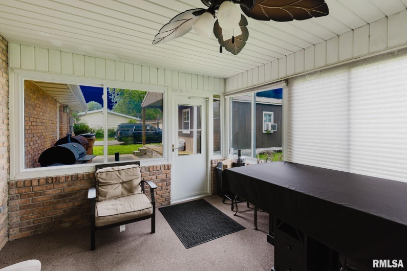 506 Aikman Street, Marion, Illinois 62959, 3 Bedrooms Bedrooms, 0 ,2 BathroomsBathrooms,Residential,For Sale,Aikman,0,RMAEB459342