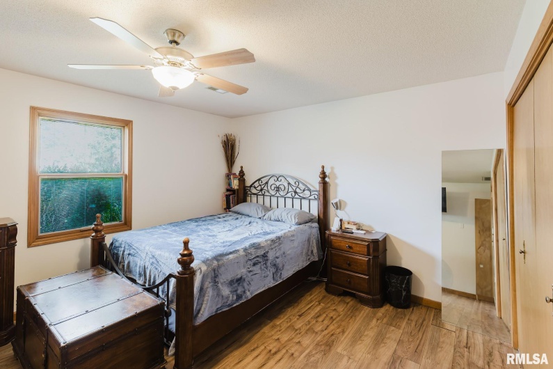 506 Aikman Street, Marion, Illinois 62959, 3 Bedrooms Bedrooms, 0 ,2 BathroomsBathrooms,Residential,For Sale,Aikman,0,RMAEB459342