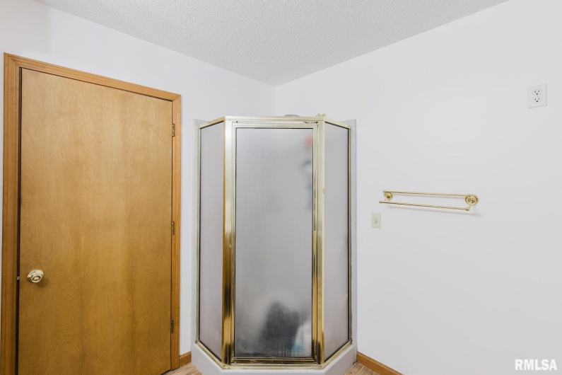 506 Aikman Street, Marion, Illinois 62959, 3 Bedrooms Bedrooms, 0 ,2 BathroomsBathrooms,Residential,For Sale,Aikman,0,RMAEB459342