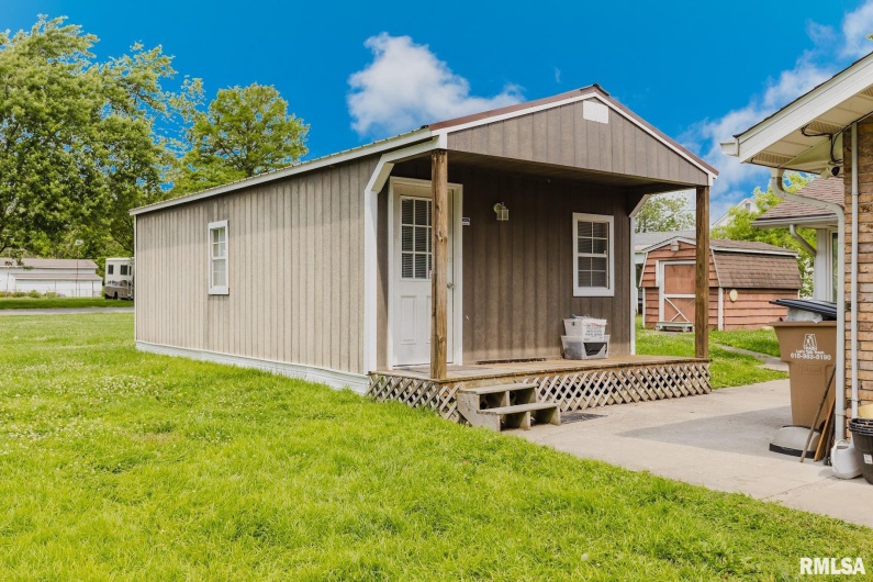 506 Aikman Street, Marion, Illinois 62959, 3 Bedrooms Bedrooms, 0 ,2 BathroomsBathrooms,Residential,For Sale,Aikman,0,RMAEB459342