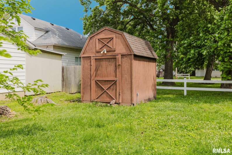 506 Aikman Street, Marion, Illinois 62959, 3 Bedrooms Bedrooms, 0 ,2 BathroomsBathrooms,Residential,For Sale,Aikman,0,RMAEB459342