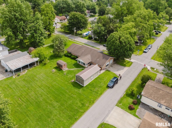 506 Aikman Street, Marion, Illinois 62959, 3 Bedrooms Bedrooms, 0 ,2 BathroomsBathrooms,Residential,For Sale,Aikman,0,RMAEB459342