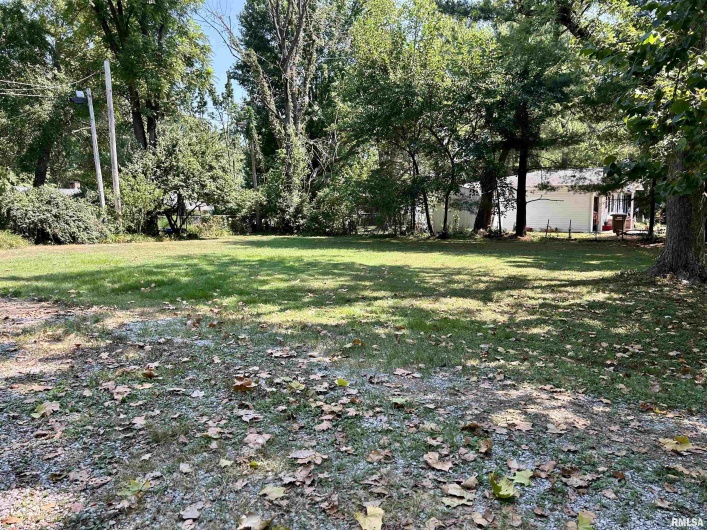 1504 GRAND Avenue, Carbondale, Illinois 62902, 3 Bedrooms Bedrooms, 0 ,1 BathroomBathrooms,Residential,For Sale,GRAND,0,RMAEB459348
