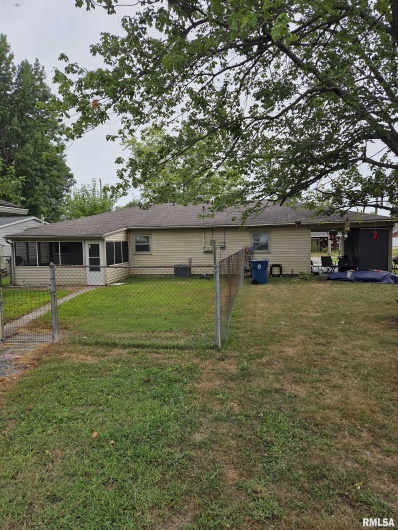 1505 GLENDALE, Marion, Illinois 62959, 0 , 0 ,0,Residential Income,For Sale,GLENDALE,0,RMAQC4266565