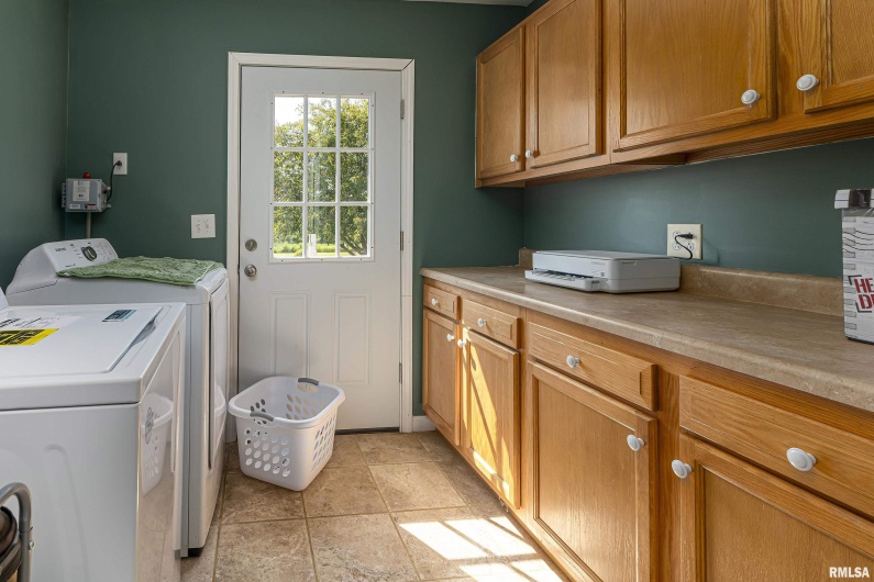 9983 Stilleys Mill Road, Marion, Illinois 62959, 3 Bedrooms Bedrooms, 0 ,2 BathroomsBathrooms,Residential,For Sale,Stilleys Mill,0,RMAEB458074