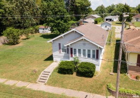 640 11TH Street, Murphysboro, Illinois 62966, 3 Bedrooms Bedrooms, 0 ,2 BathroomsBathrooms,Residential,For Sale,11TH,0,RMAEB459360