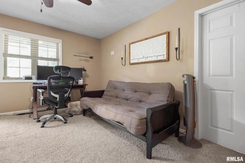 14458 Binkley Road, Marion, Illinois 62959, 5 Bedrooms Bedrooms, 0 ,2 BathroomsBathrooms,Residential,For Sale,Binkley,0,RMAQC4266597