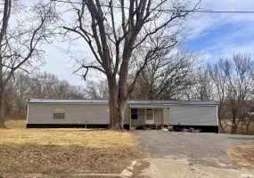 615 LIBERTY Road, Harrisburg, Illinois 62946, 3 Bedrooms Bedrooms, 0 ,2 BathroomsBathrooms,Residential,For Sale,LIBERTY,0,RMAEB457000