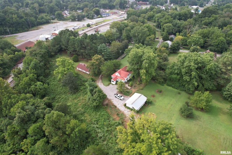 200 CRESTVIEW Drive, Dongola, Illinois 62926, 3 Bedrooms Bedrooms, 0 ,1 BathroomBathrooms,Residential,For Sale,CRESTVIEW,0,RMAEB459378
