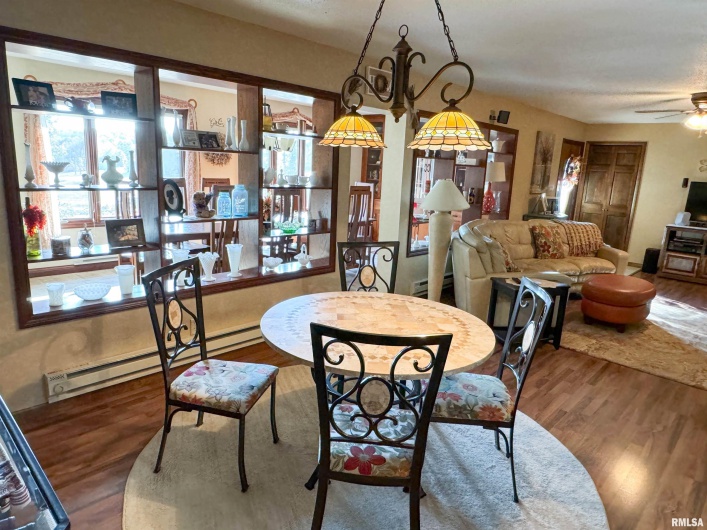 480 Brown Section Road, Cobden, Illinois 62920, 3 Bedrooms Bedrooms, 0 ,2 BathroomsBathrooms,Residential,For Sale,Brown Section,0,RMAEB459385