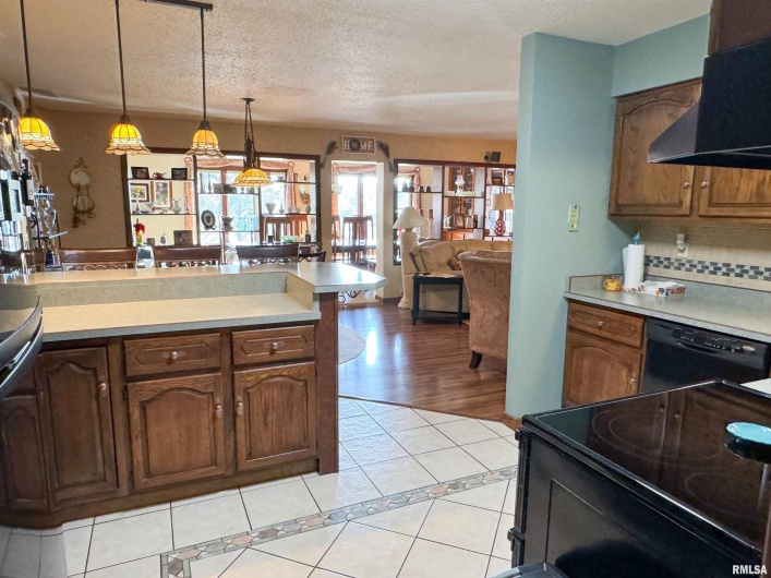 480 Brown Section Road, Cobden, Illinois 62920, 3 Bedrooms Bedrooms, 0 ,2 BathroomsBathrooms,Residential,For Sale,Brown Section,0,RMAEB459385