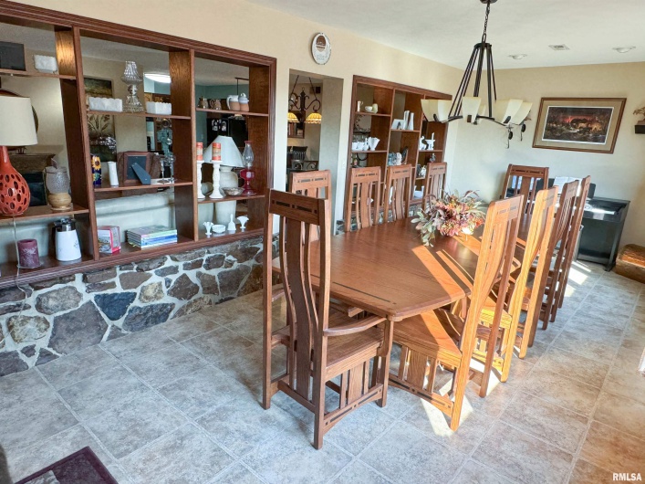 480 Brown Section Road, Cobden, Illinois 62920, 3 Bedrooms Bedrooms, 0 ,2 BathroomsBathrooms,Residential,For Sale,Brown Section,0,RMAEB459385